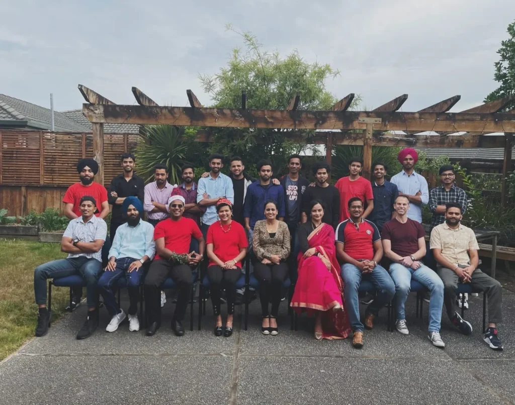 KM Dass commercial cleaning team photo